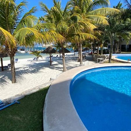 Oceanfront Condo Bm By Andiani Cancún Exterior foto