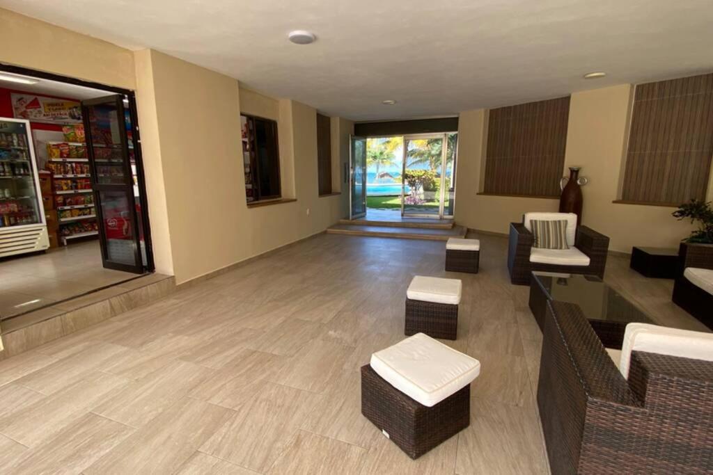 Oceanfront Condo Bm By Andiani Cancún Exterior foto