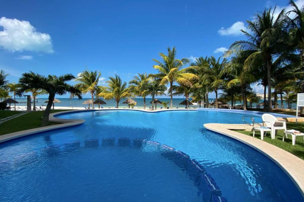 Oceanfront Condo Bm By Andiani Cancún Exterior foto