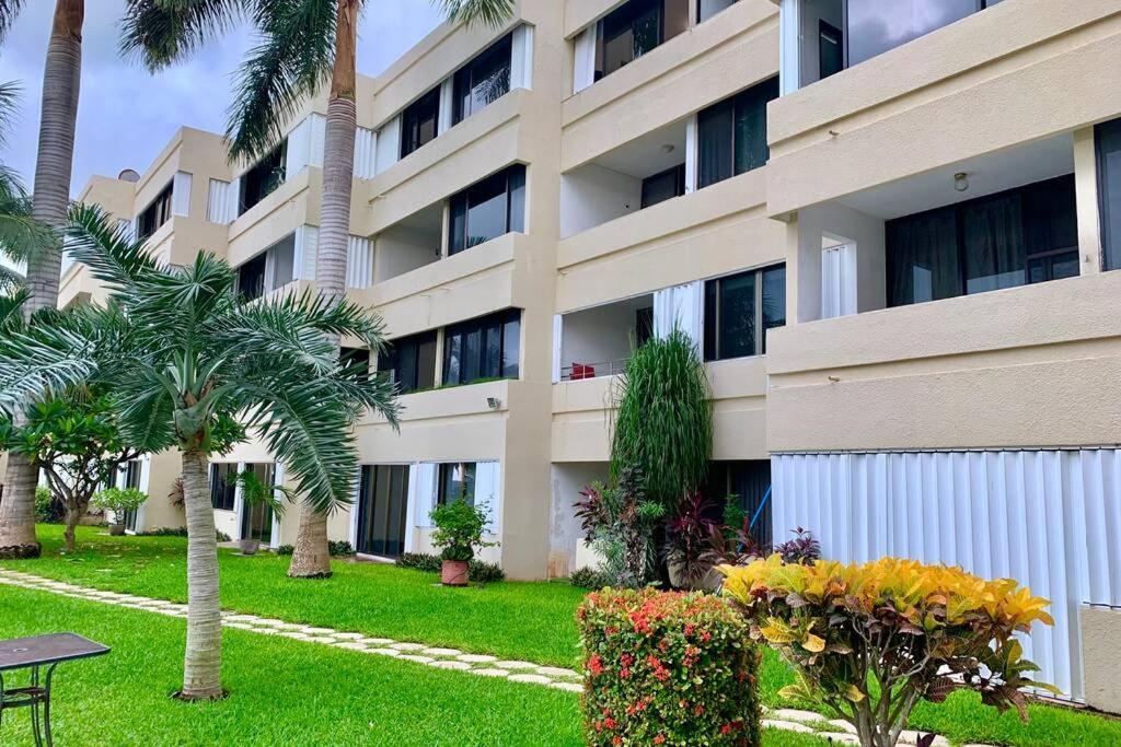 Oceanfront Condo Bm By Andiani Cancún Exterior foto